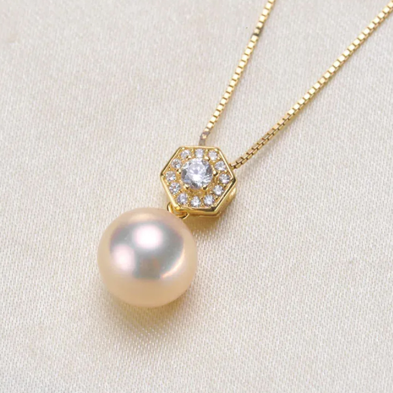 Amor Gold Pearl Set – Timeless Elegance with a Touch of Luxury